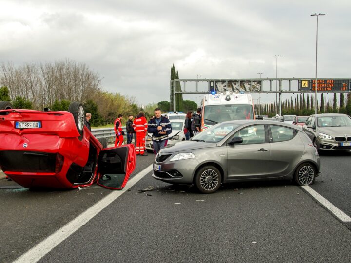 Kałuszyn: Śmiertelny wypadek pod Mińskiem Mazowieckim. Zginęły dwie osoby