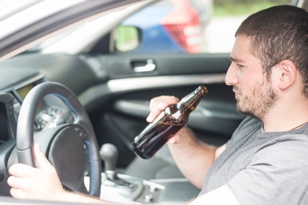 28-latek z Mińska Mazowieckiego prowadził samochód pod wpływem alkoholu z 4-letnim synem na pokładzie