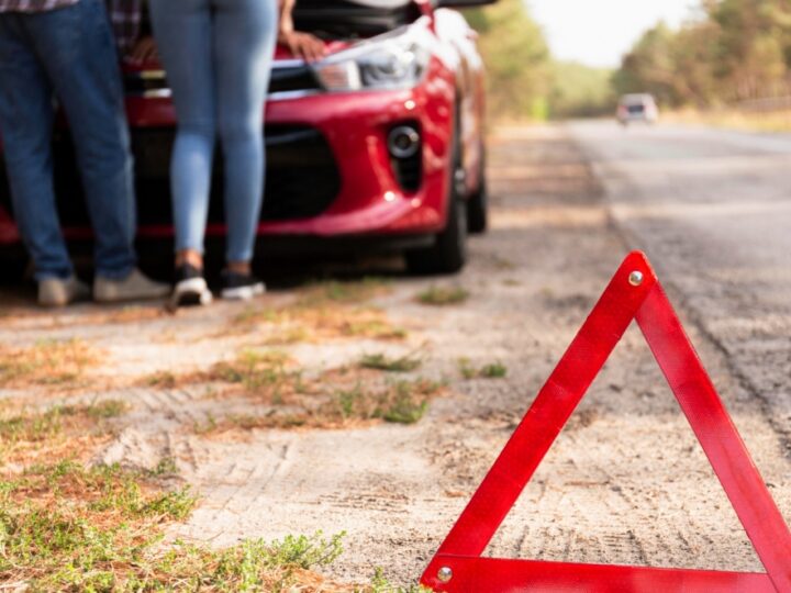 Kobieta jadąca hondą zderzyła się z motocyklistą na skrzyżowaniu ul. Terespolskiej i ul. Ujrzanowskiej