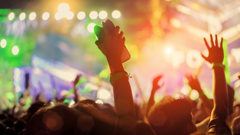 Gitary, które zmieniły świat – koncert legendarnych utworów na MOK Summer Music Festival