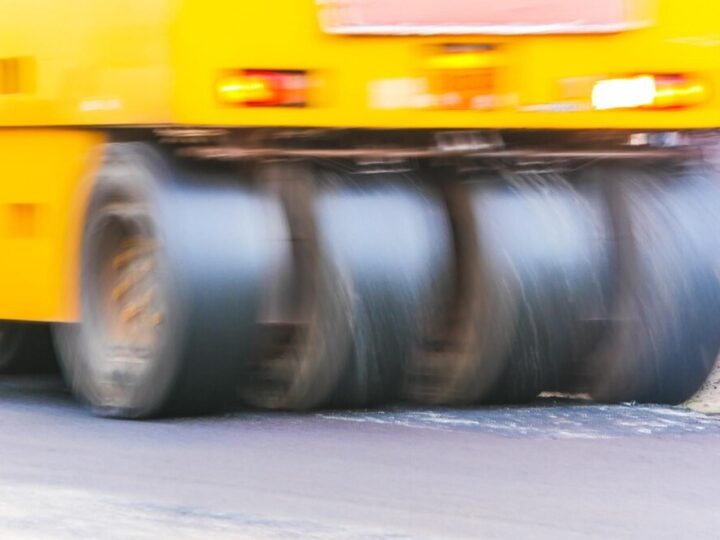 Nowe wiadukty i tunele na trasie Warszawa – Siedlce: Co się zmienia w infrastrukturze?