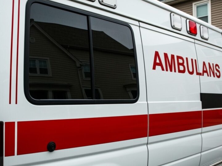 Bezpieczne Dożynki w Suchożebrach: Policja Edukuje i Chroni Mieszkańców
