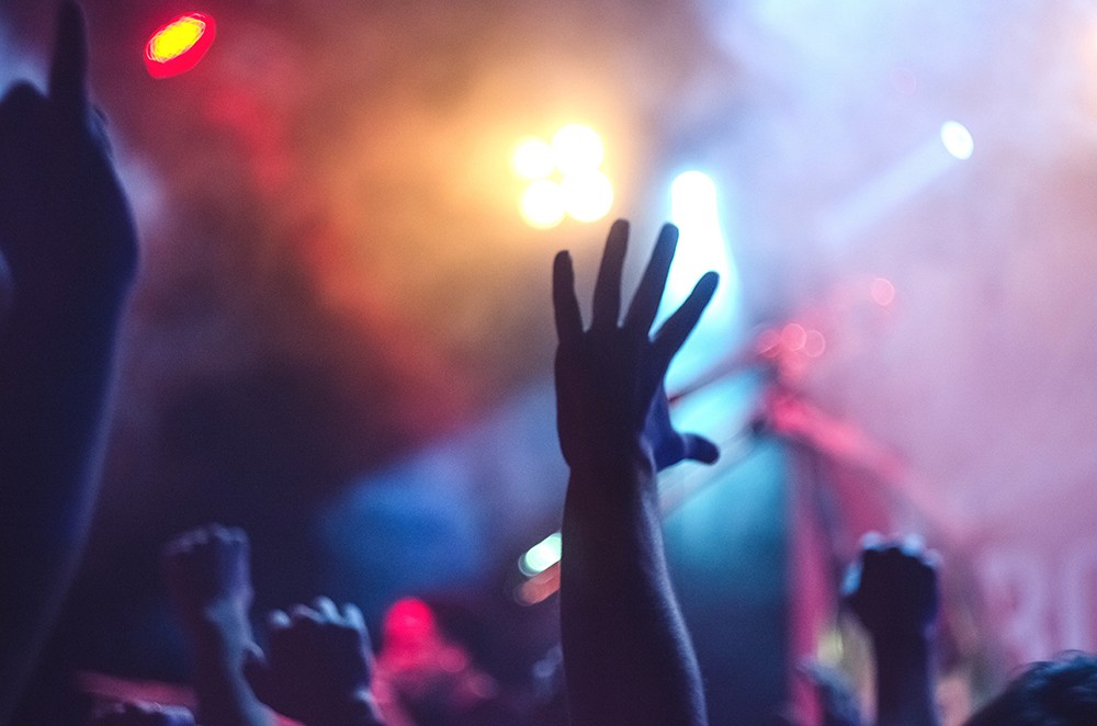 Nowy sezon artystyczny w Siedlcach rozpoczęty: Zachwycający recital fortepianowy Krzysztofa Rynkiewicza