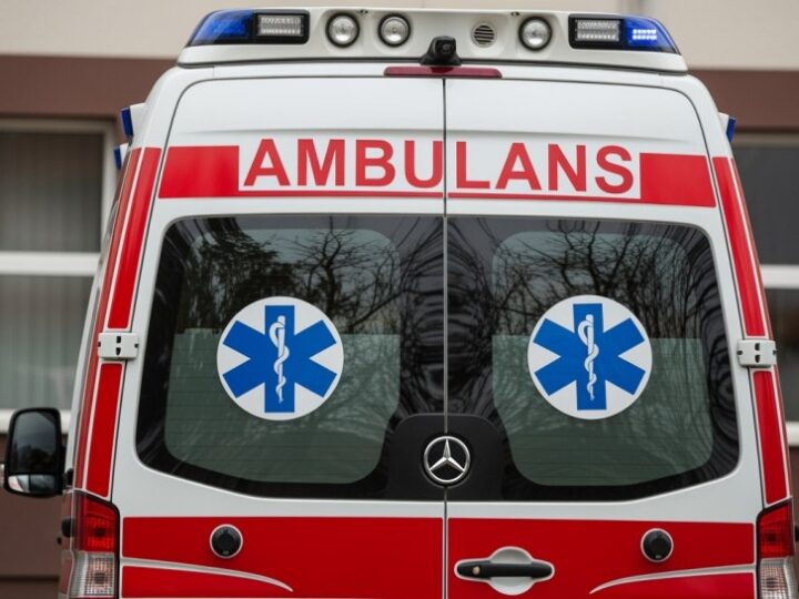 Siedleccy policjanci odnaleźli zaginioną seniorkę w błyskawicznej akcji ratunkowej