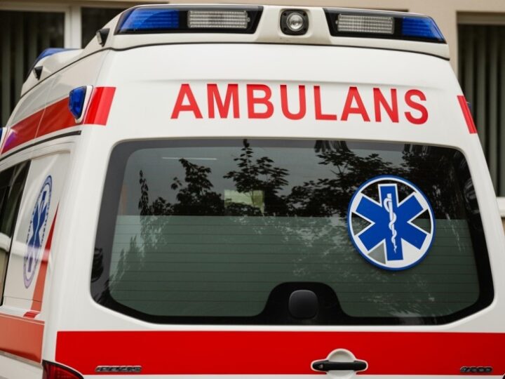 Mikołajki z Policją: Bezpieczna zabawa w Wodyniach dla najmłodszych