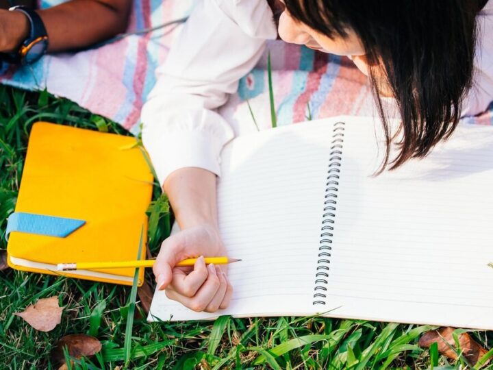 Korytarz w Szkole Podstawowej w Izdebkach-Kosnach przeszedł metamorfozę!