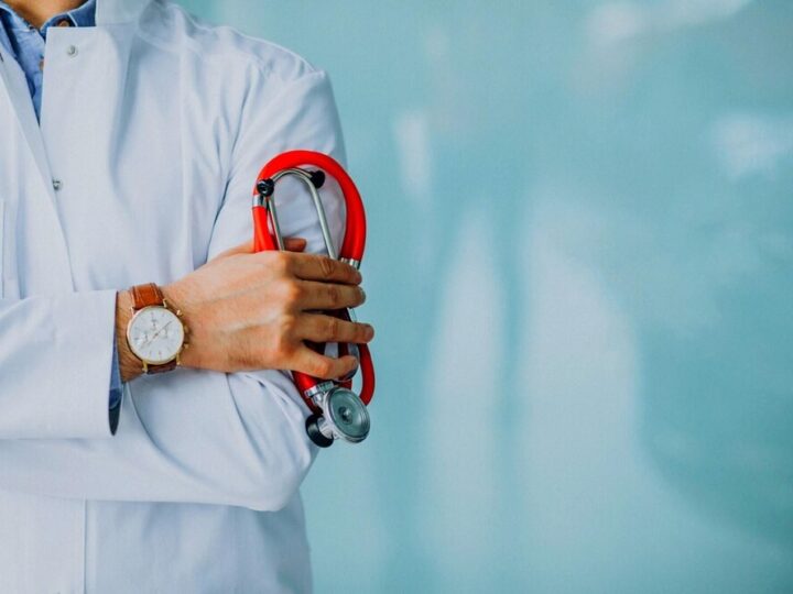 Bezpłatne leki dla seniorów 65+: jak uzyskać wsparcie zdrowotne?