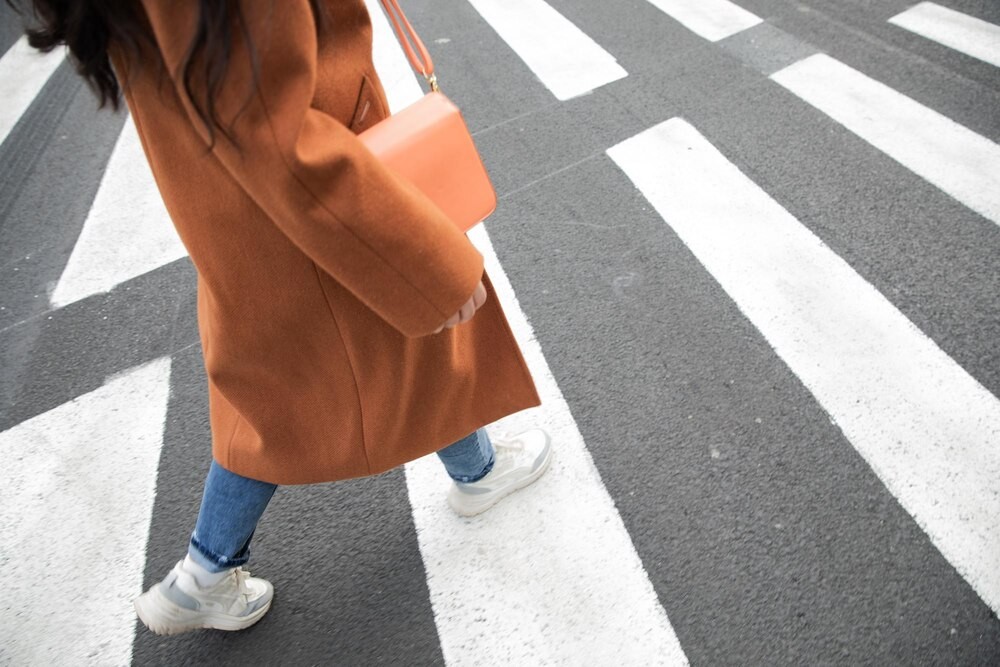 Zderzenie z łosiem w Kolonii Mordy: Policja ostrzega kierowców przed dziką zwierzyną