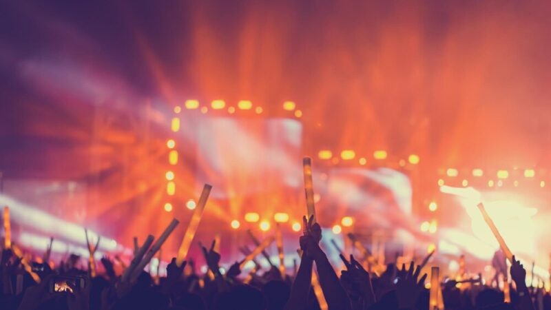 Festiwal Piosenki Kobiecej w Ostrówku: Emocje i Talenty Między Pokoleniami