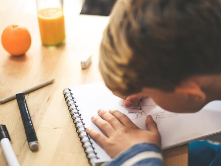 Przedszkolaki odkrywają tajniki pracy policji w Siedlcach