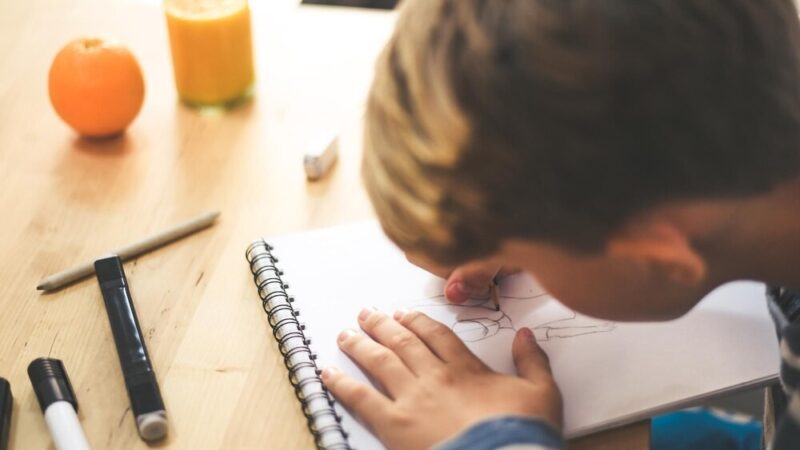 Przedszkolaki odkrywają tajniki pracy policji w Siedlcach