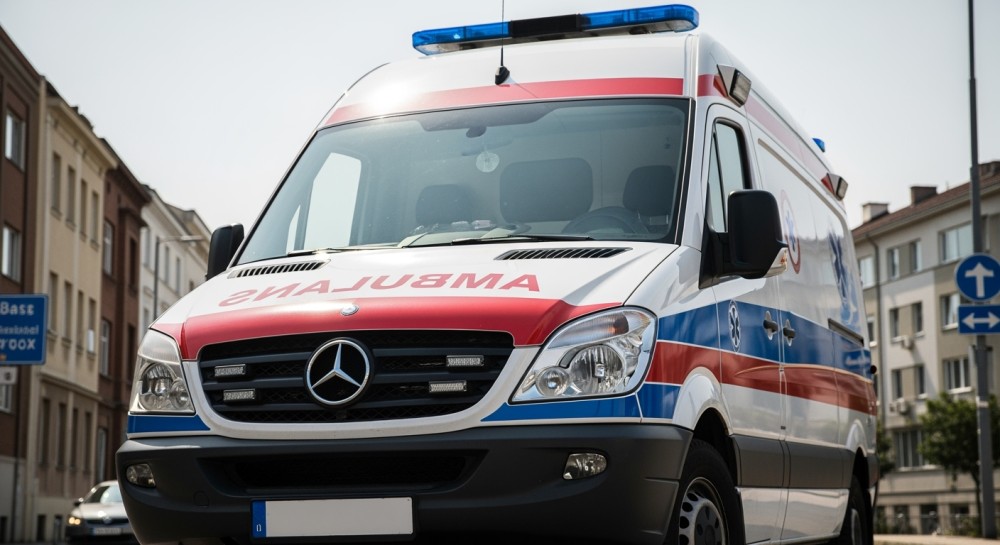 Seniorzy w Seroczynie zyskują wiedzę o bezpieczeństwie dzięki policji