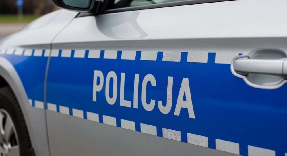 Senior stracił 45 tysięcy złotych na fałszywych inwestycjach – policja ostrzega przed oszustami