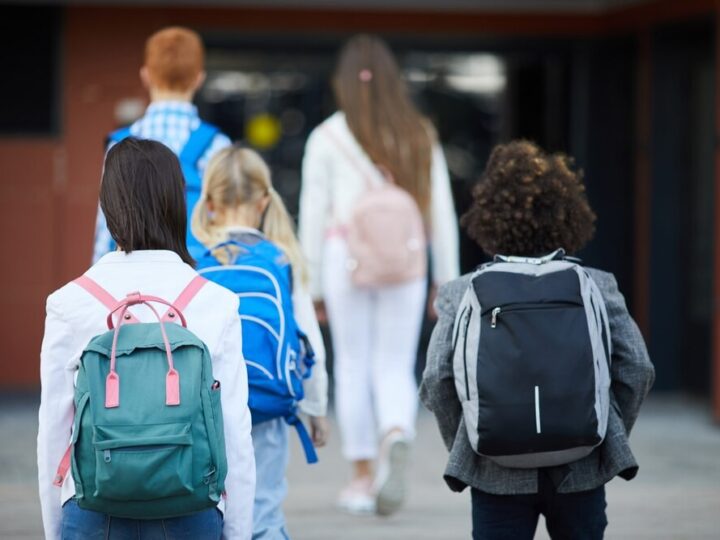 Edukacja finansowa w polskich szkołach podstawowych z pakietem „Poznaj Finanse”!