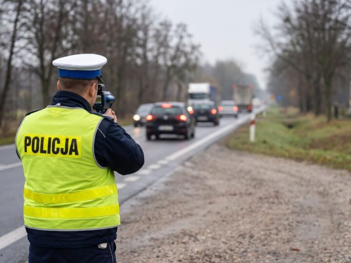 Mazowiecka Grupa SPEED: niemal 1000 kontroli i 871 mandatów za prędkość w tydzień