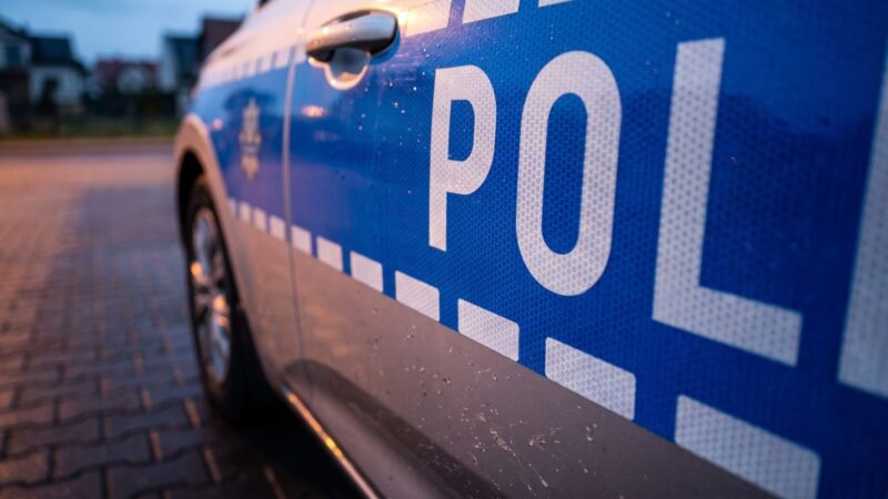 Siedleccy policjanci promują bezpieczne dzieciństwo w kampanii „Dzieciństwo bez Przemocy”